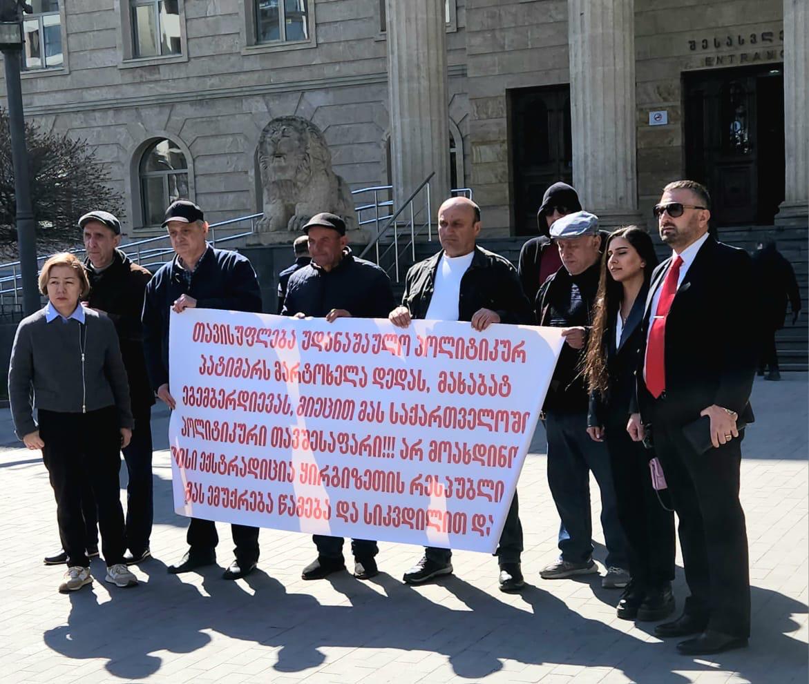 ყირგიზეთის მოქალაქის პოლიტიკური პატიმრის საქმე (2003 წელი).